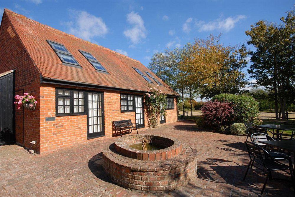 Crouchers Hotel Chichester Exterior foto